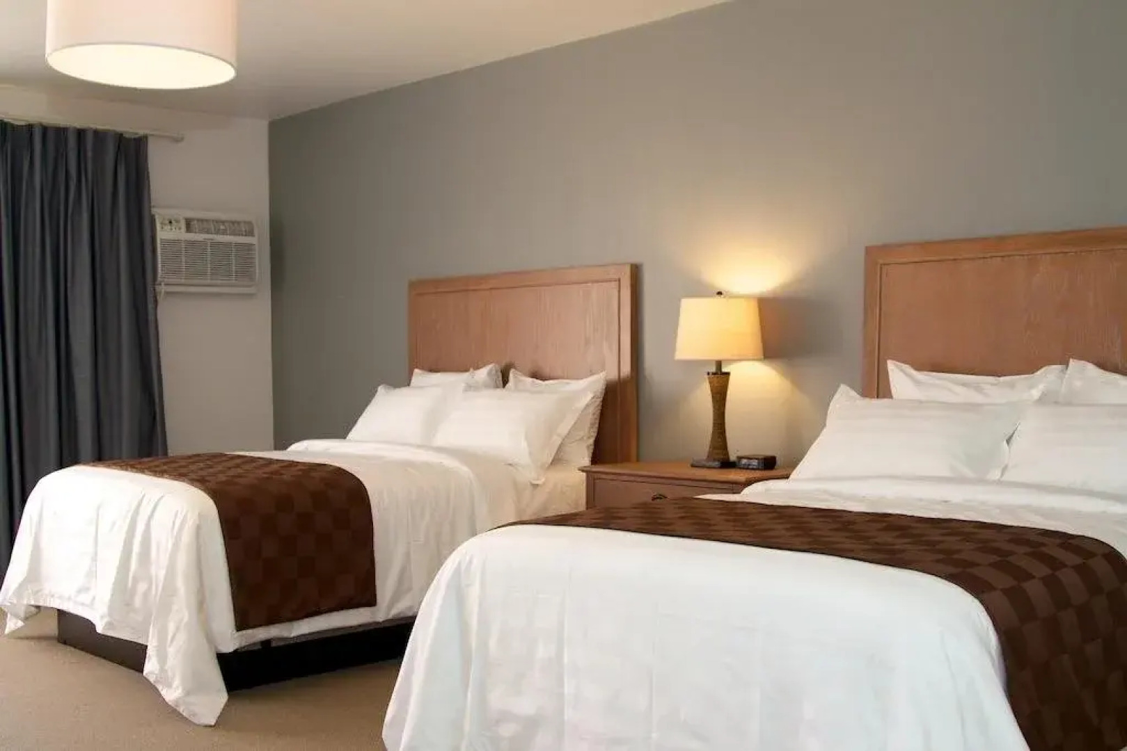 Seaport Marina Hotel