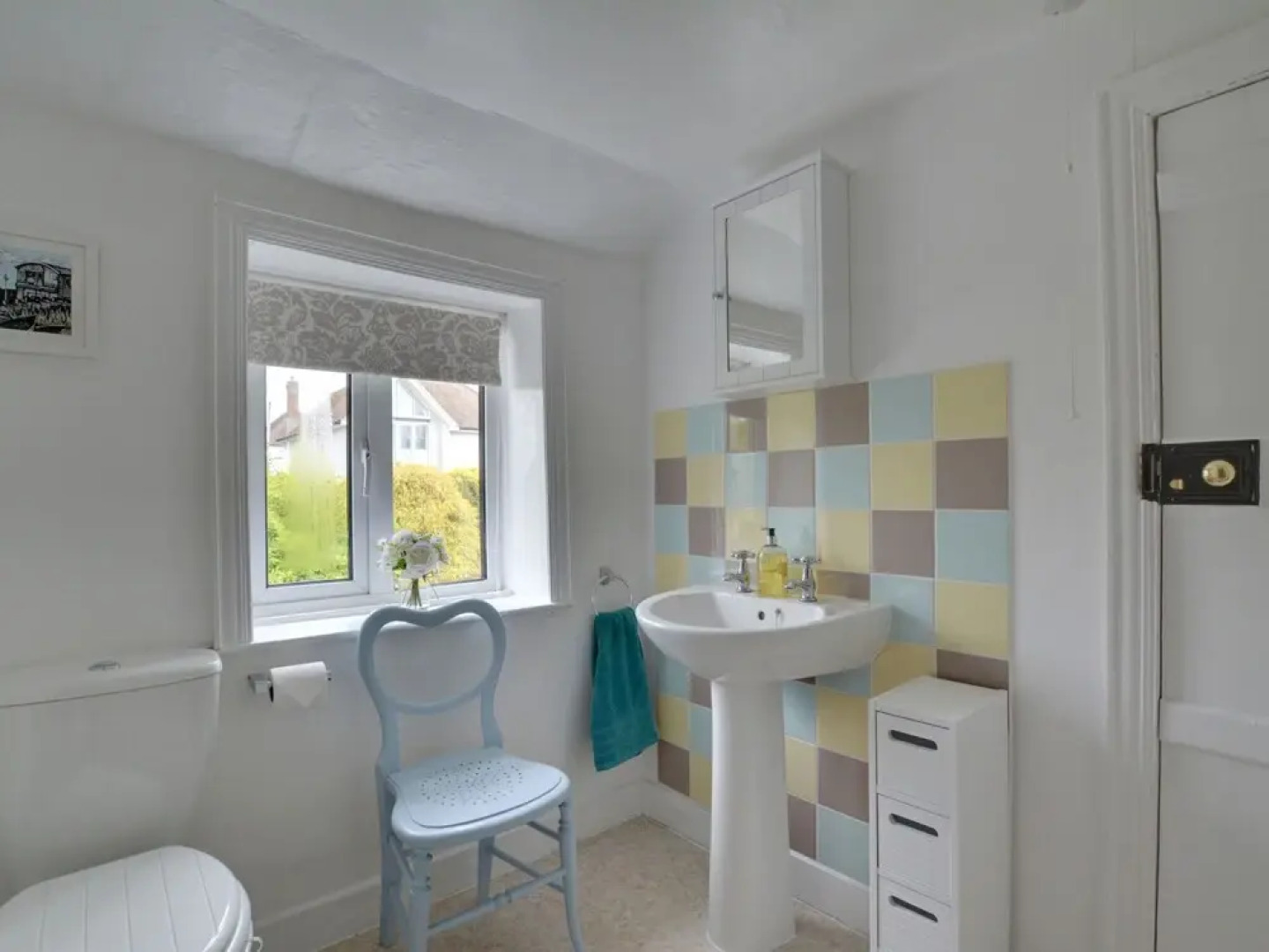 Cozy Holiday Home in Hythe Kent With Garden