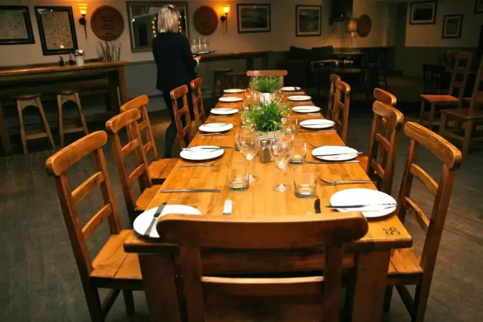 McKays Hotel Bar & Restaurant