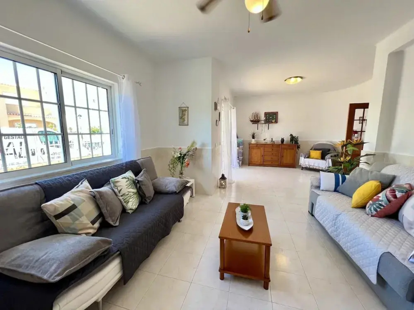 Pêra Stylish Villa With Pool by Homing