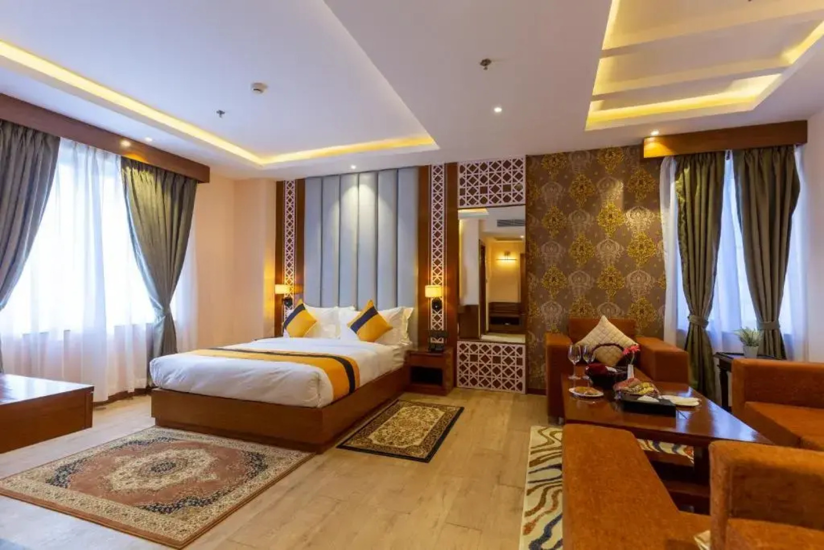 Dream International Hotel