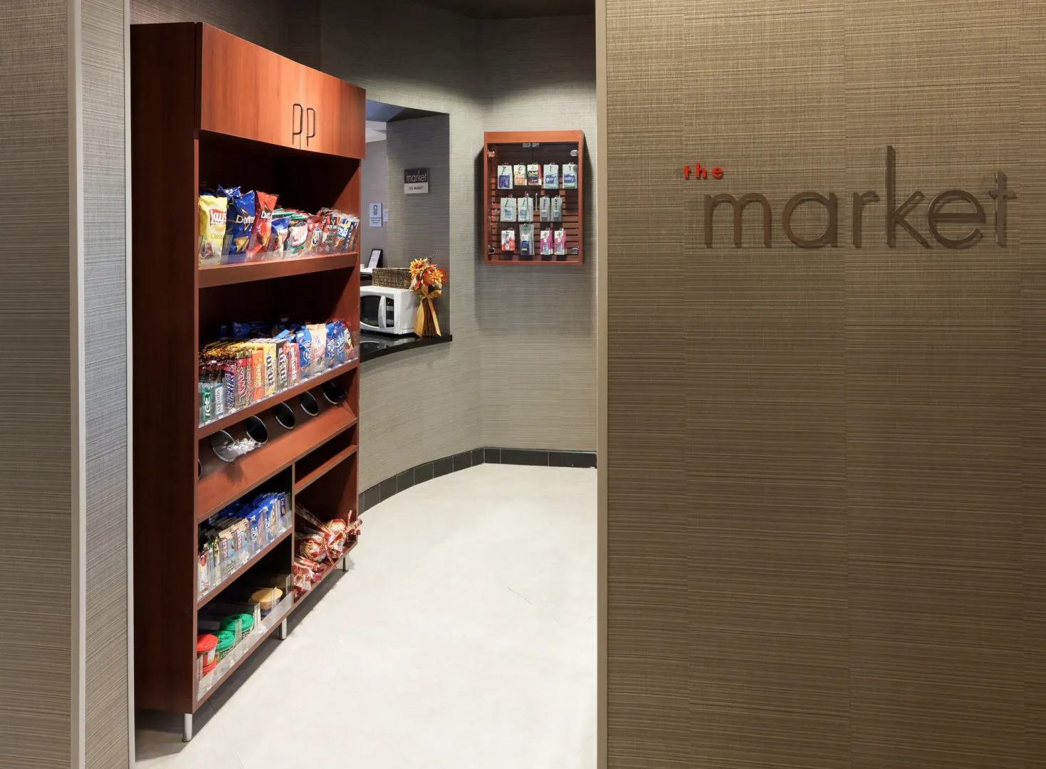 Courtyard by Marriott Santa Clarita Valencia