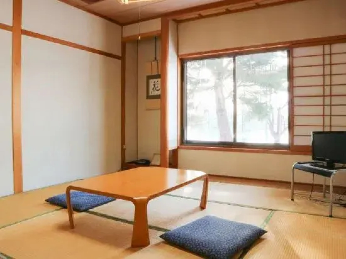 Higashihachimantai Onsen Nakayamaso