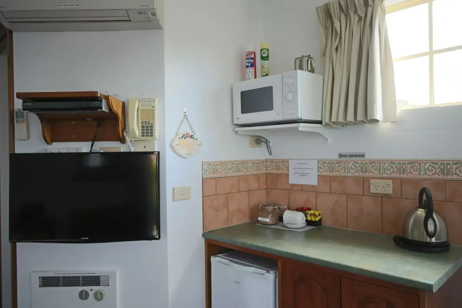 Swansea Cottages & Lodge Suites