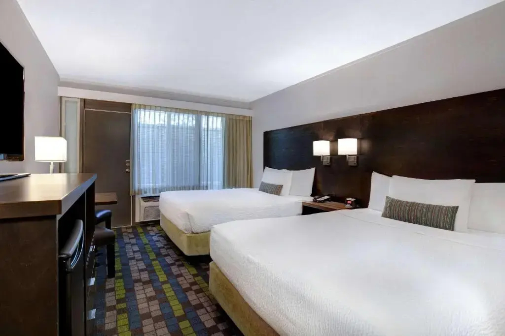 Victoria Airport/Sidney Travelodge