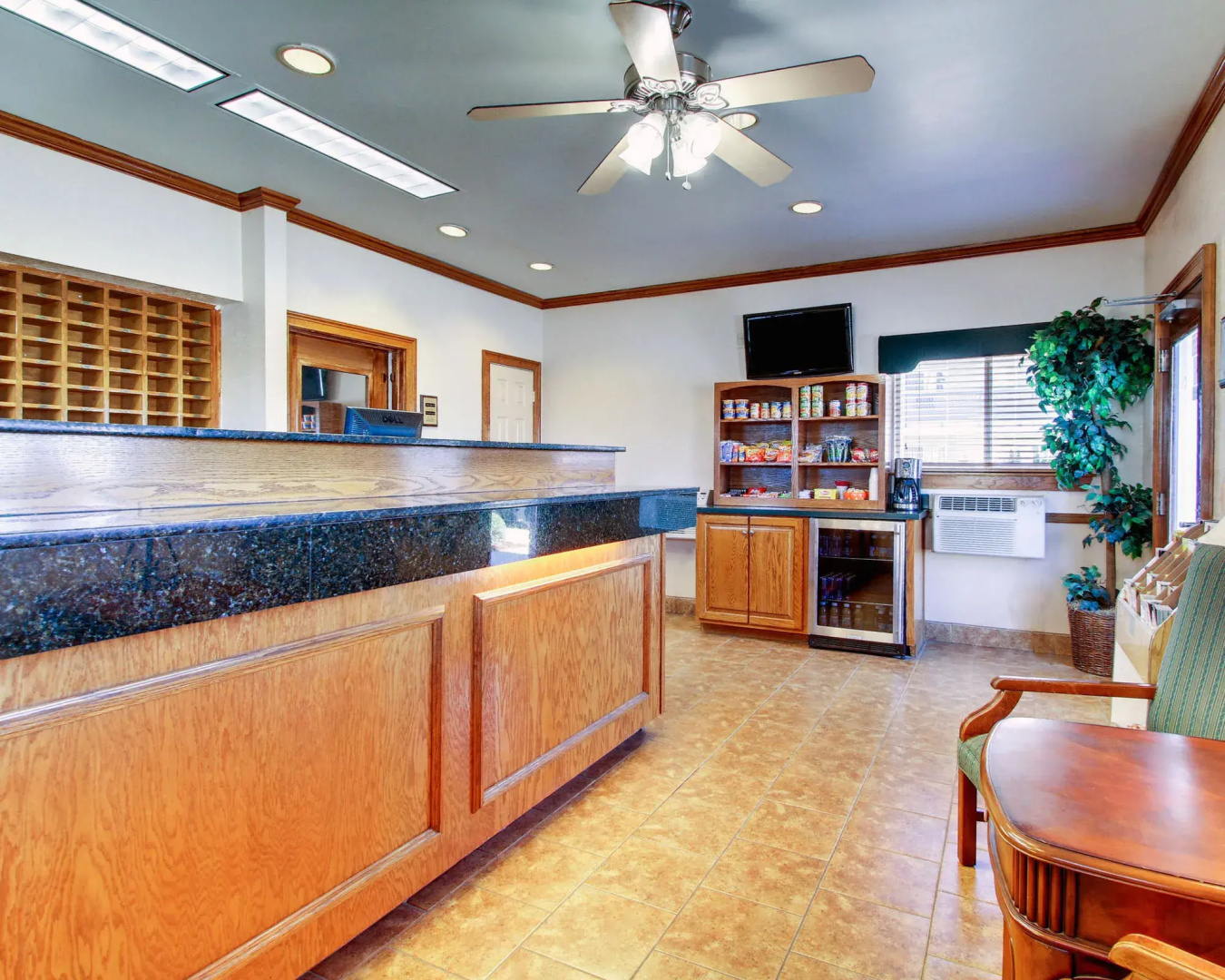 Suburban Studios Biloxi North Area
