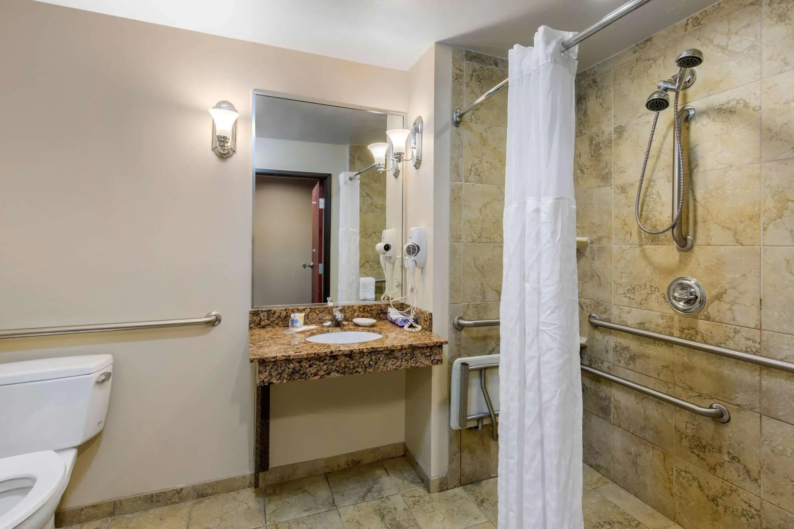 Comfort Suites Seaford