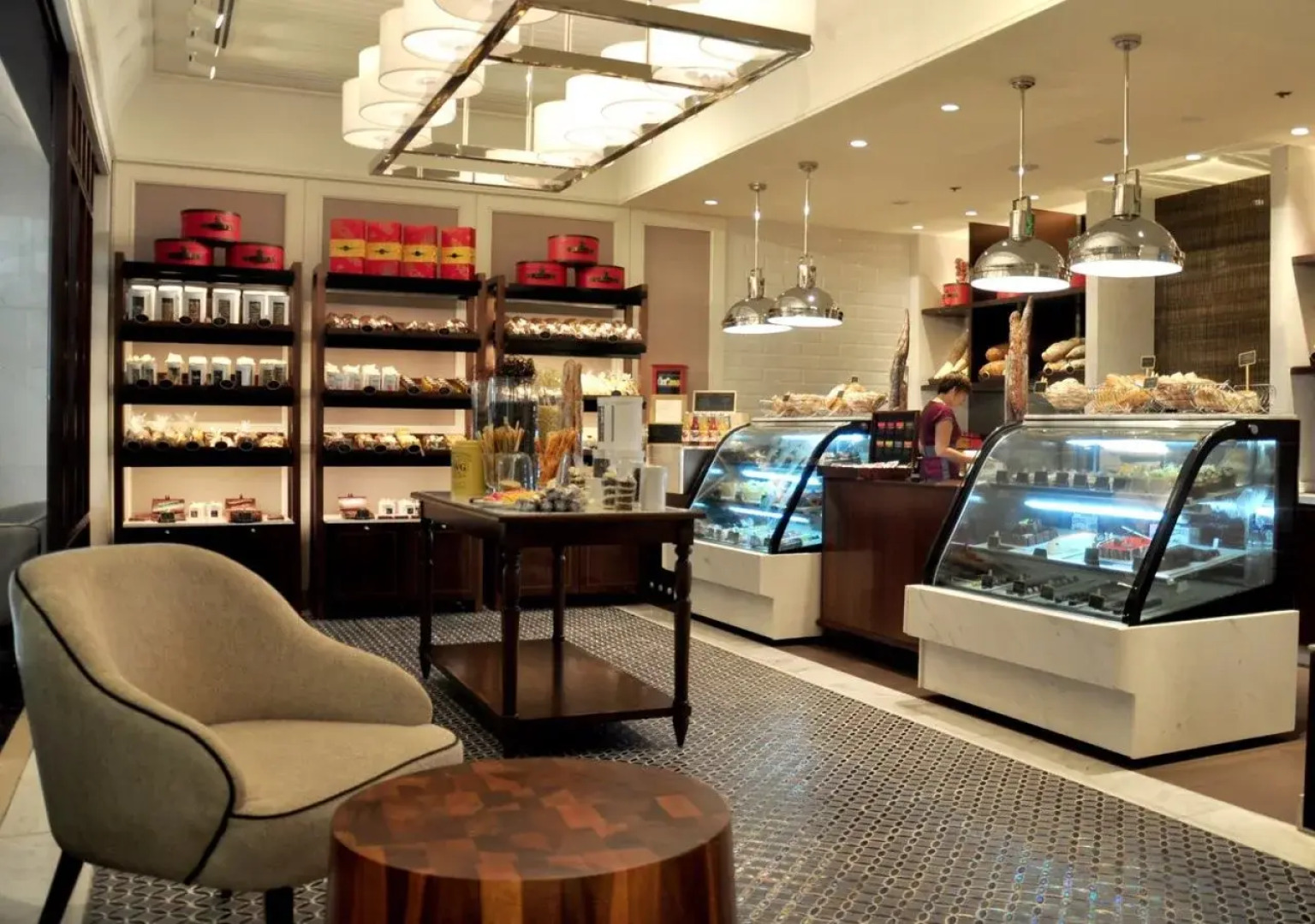 Edsa Shangri-La, Manila