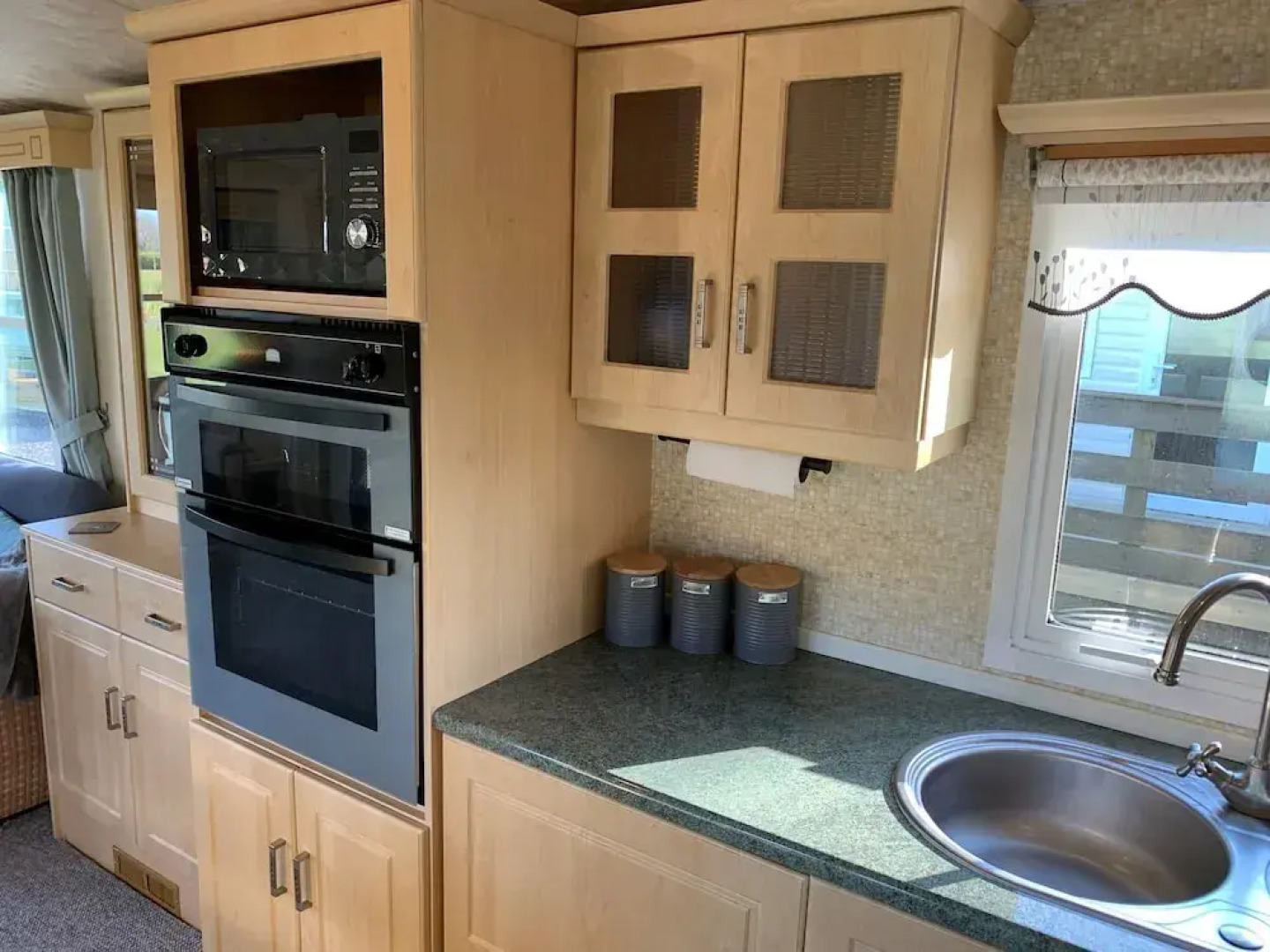 Lovely Static Holiday Caravan Near Whithorn