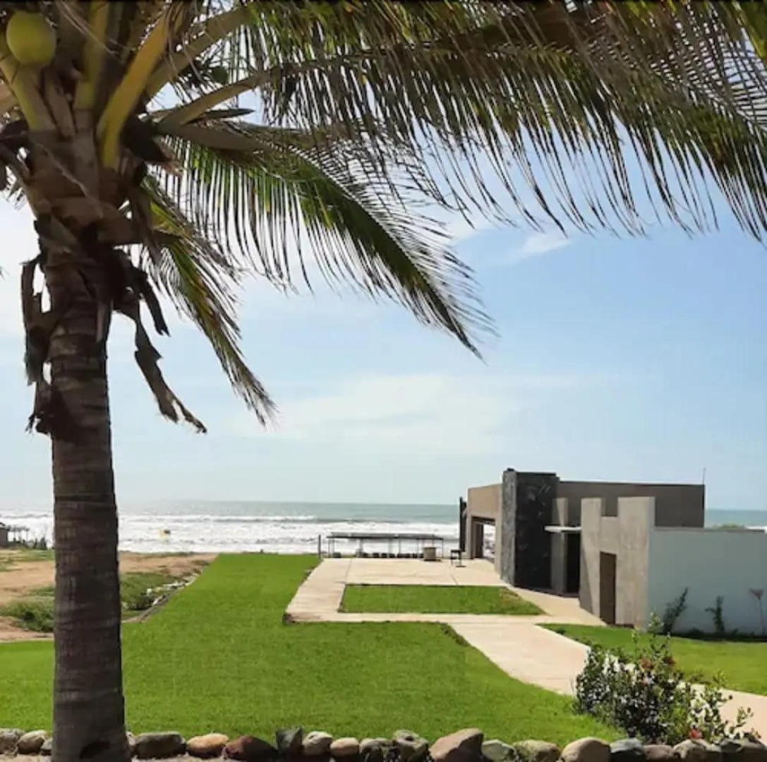 Playa Esperanza Resort