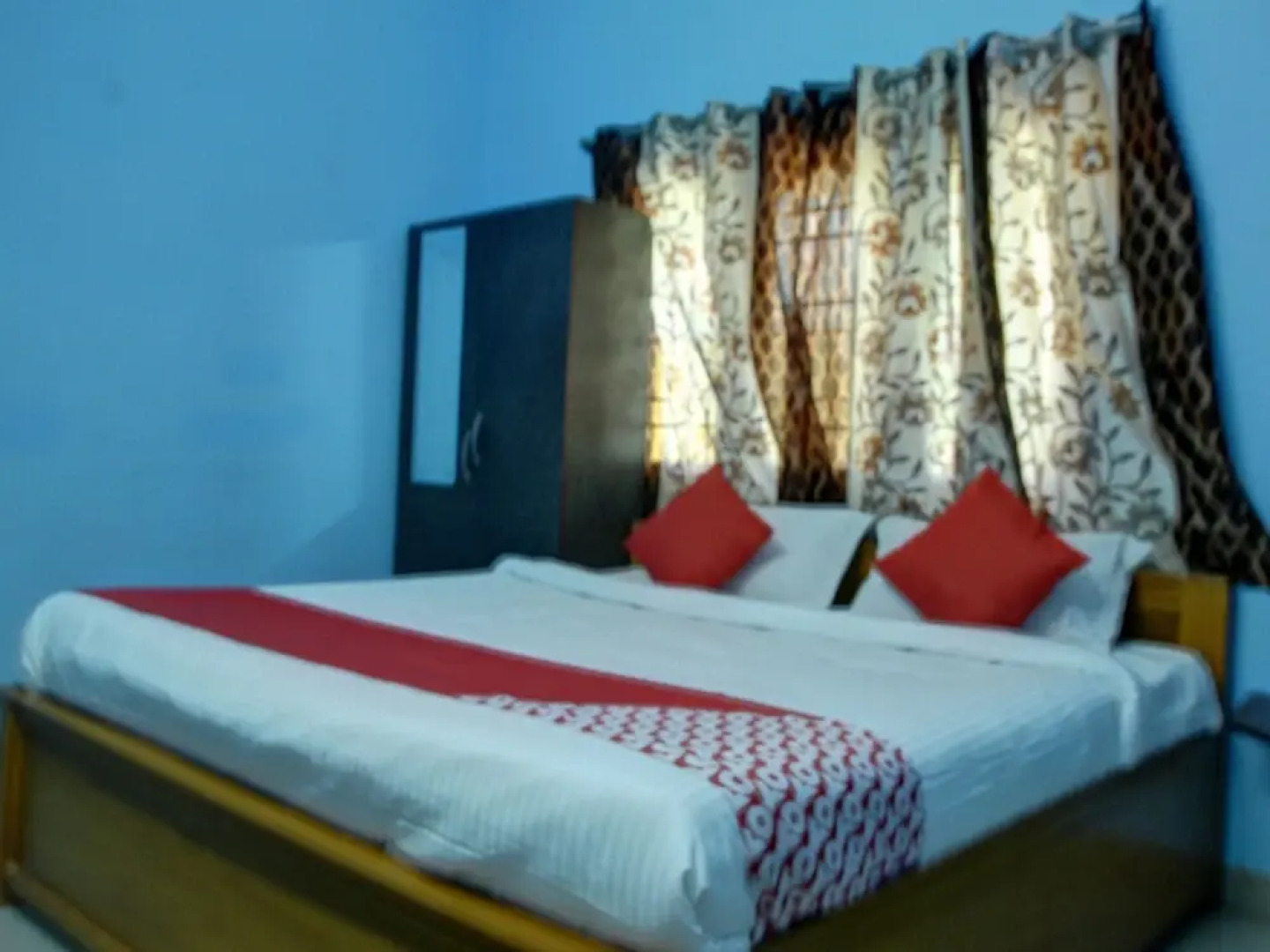 OYO 37674 Ve Vin Lodge