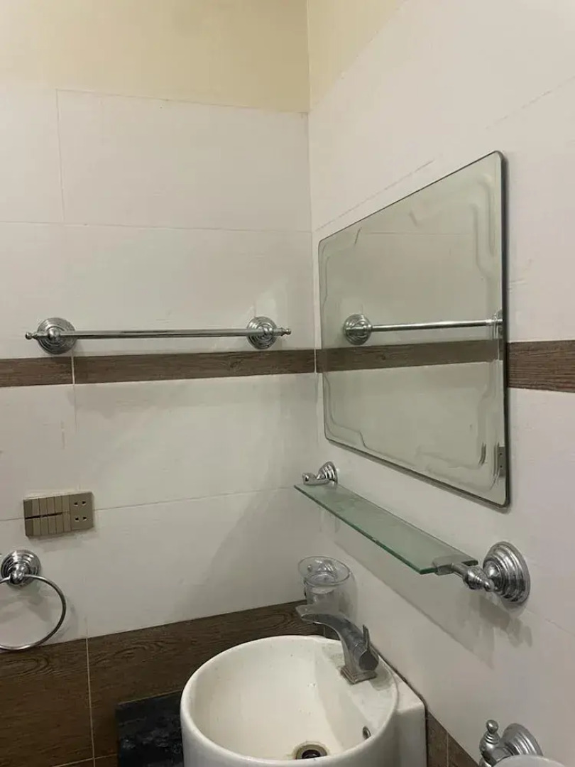 Warraich Villa gt Raod Gujrat Entire