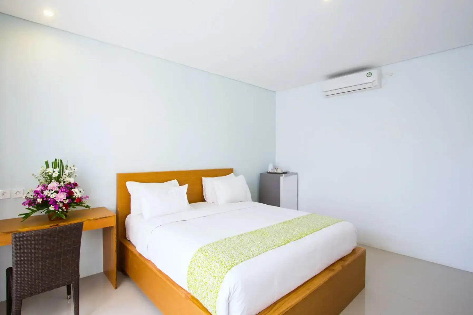 Apple Villas & Apartments