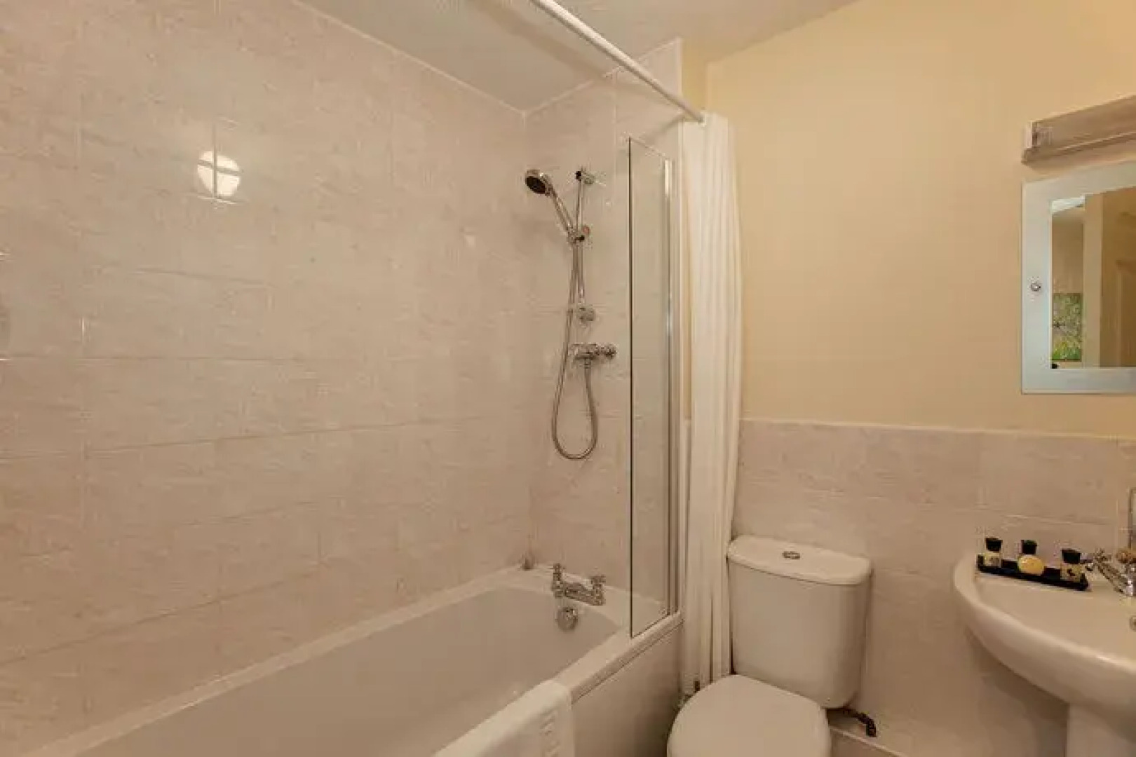 The Hub by ShortstayMK