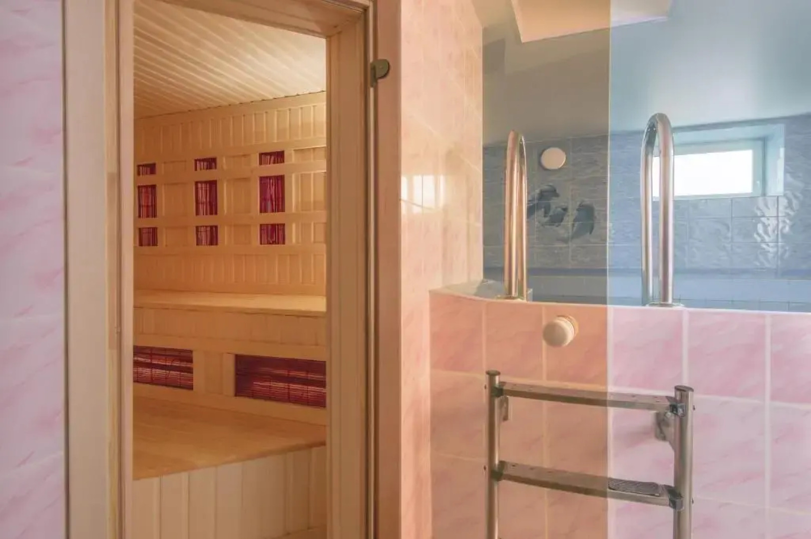 Отель Загорск