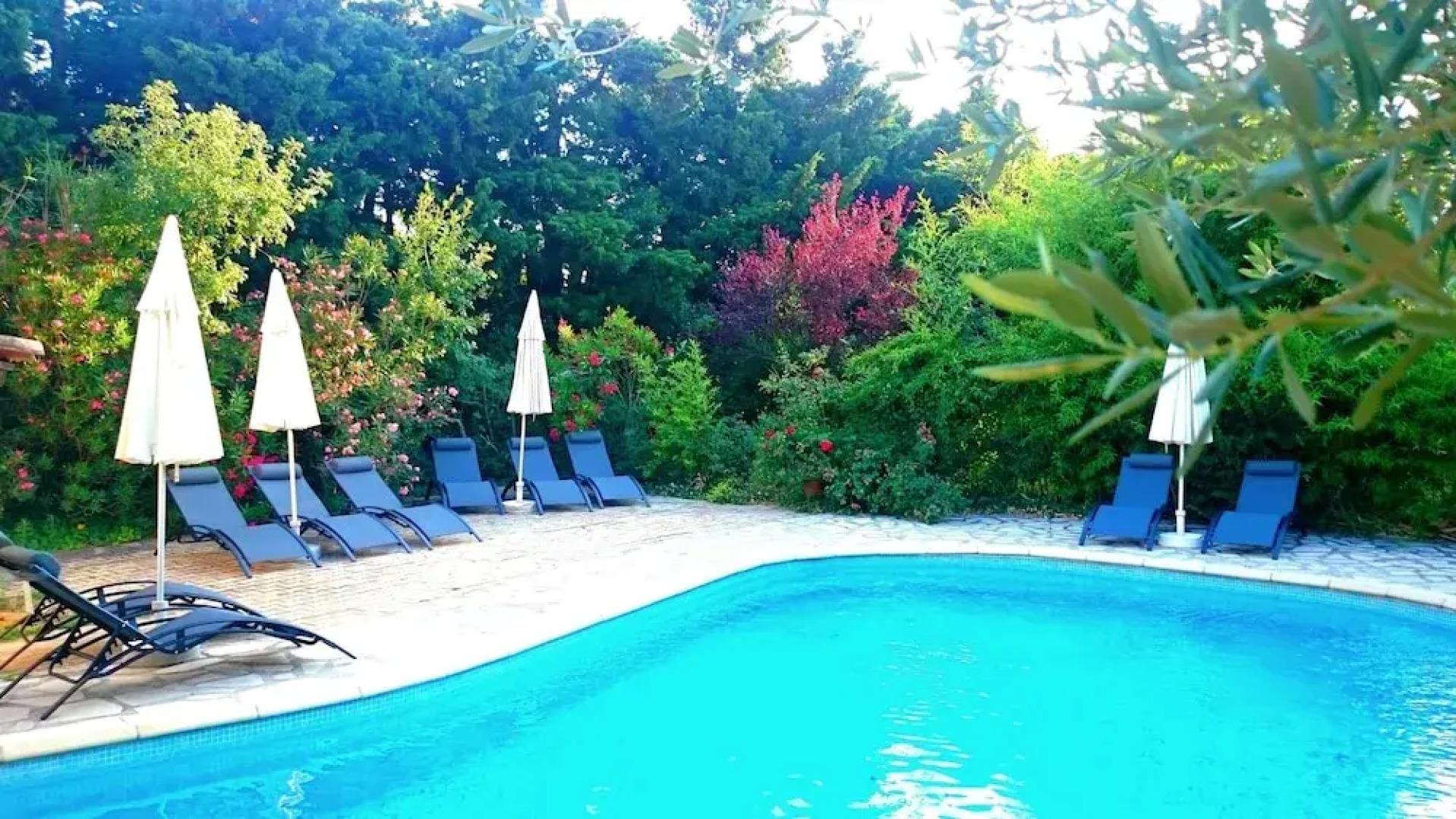 Villa With one Bedroom in Maussane-les-alpilles, With Pool Access, Fur