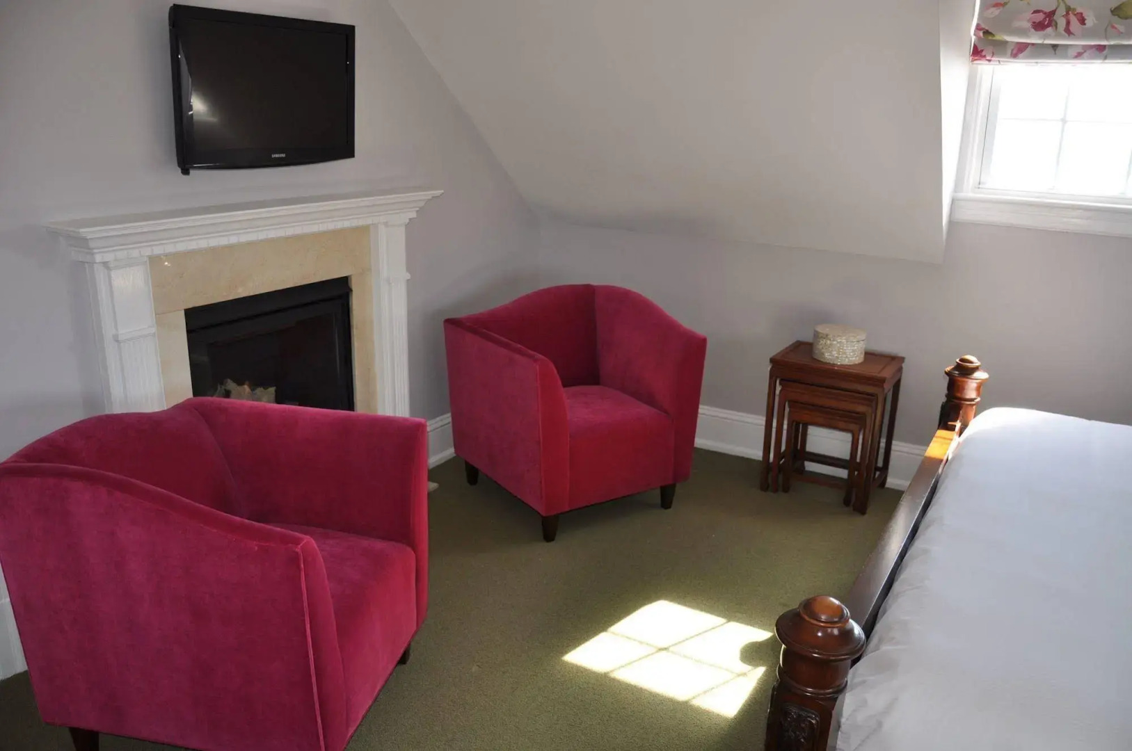 Peter Shields Inn & Restaurant