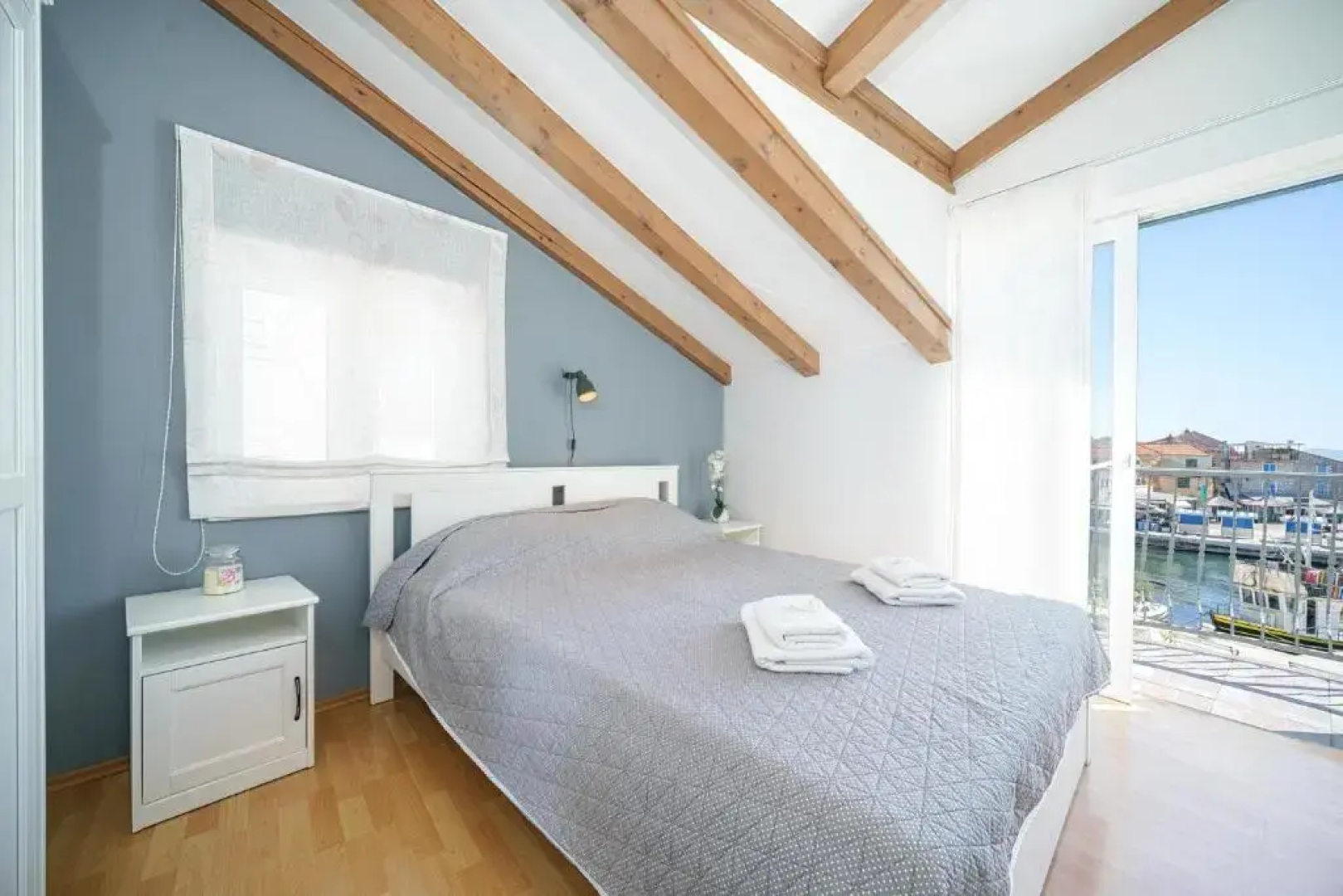 Apartments by the sea Tribunj, Vodice - 4174