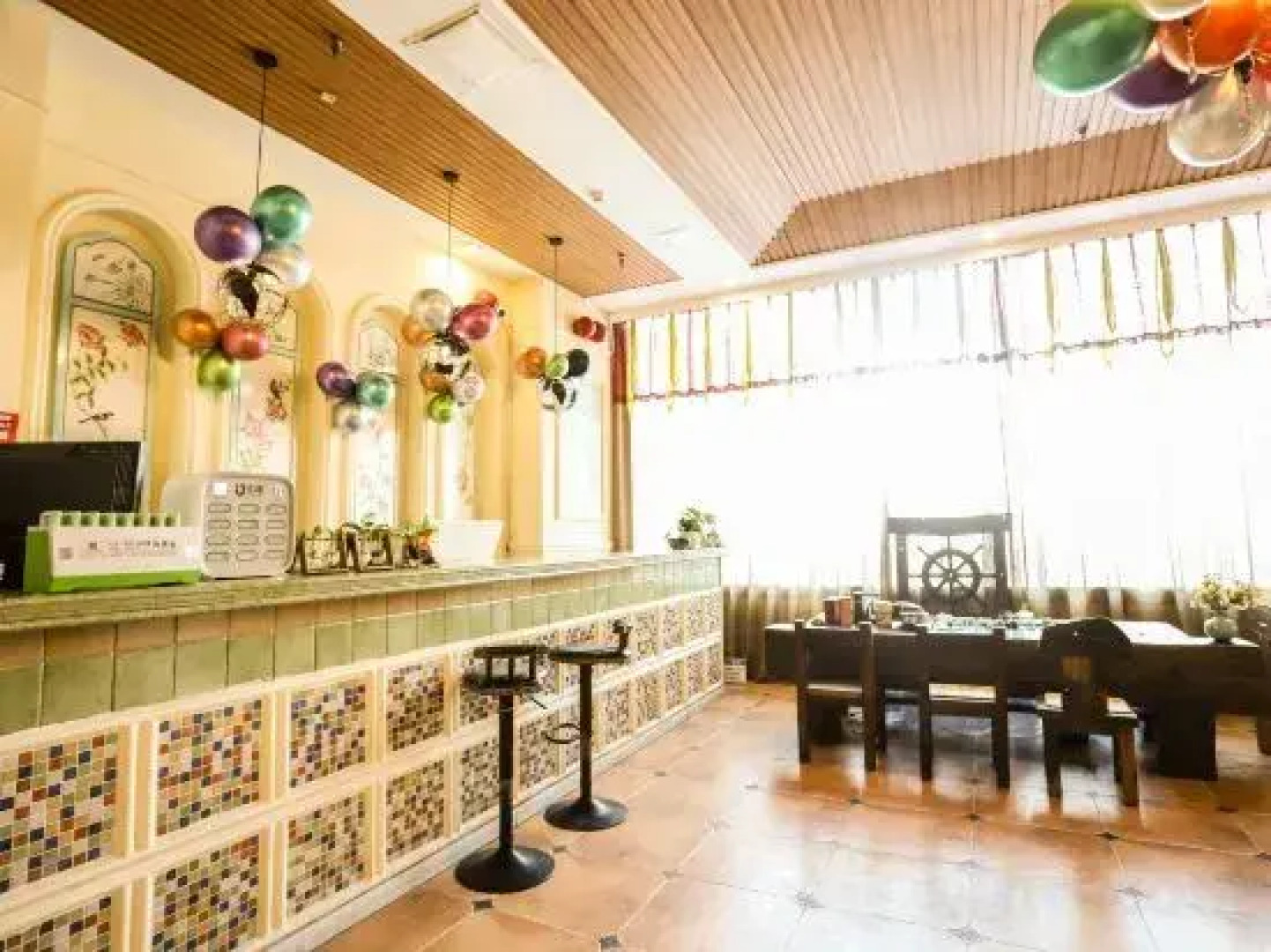 California Journey Holiday Inn (FAW Wuyue Plaza)