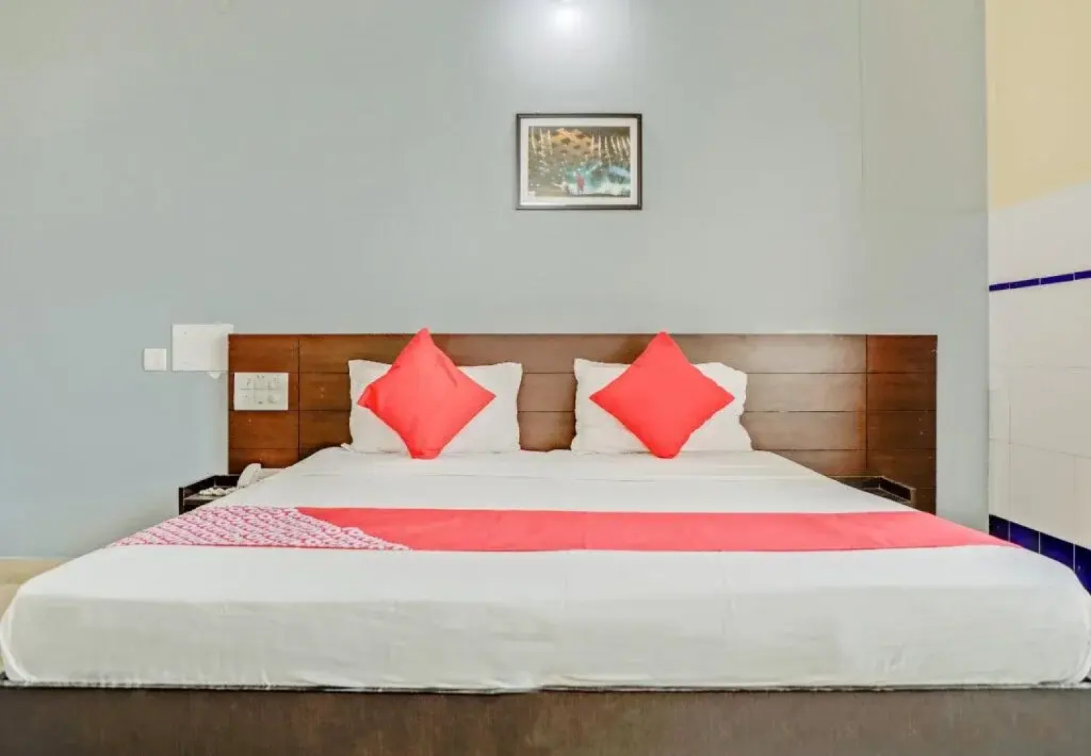 Shanthi Royal by OYO Rooms