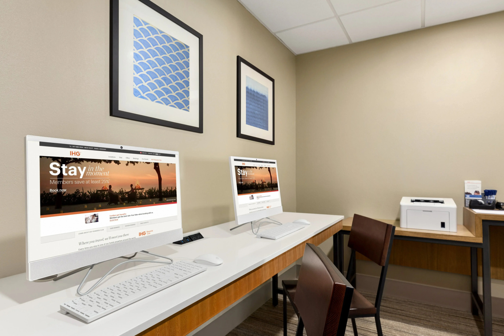 Holiday Inn Exp Stes Shawnee