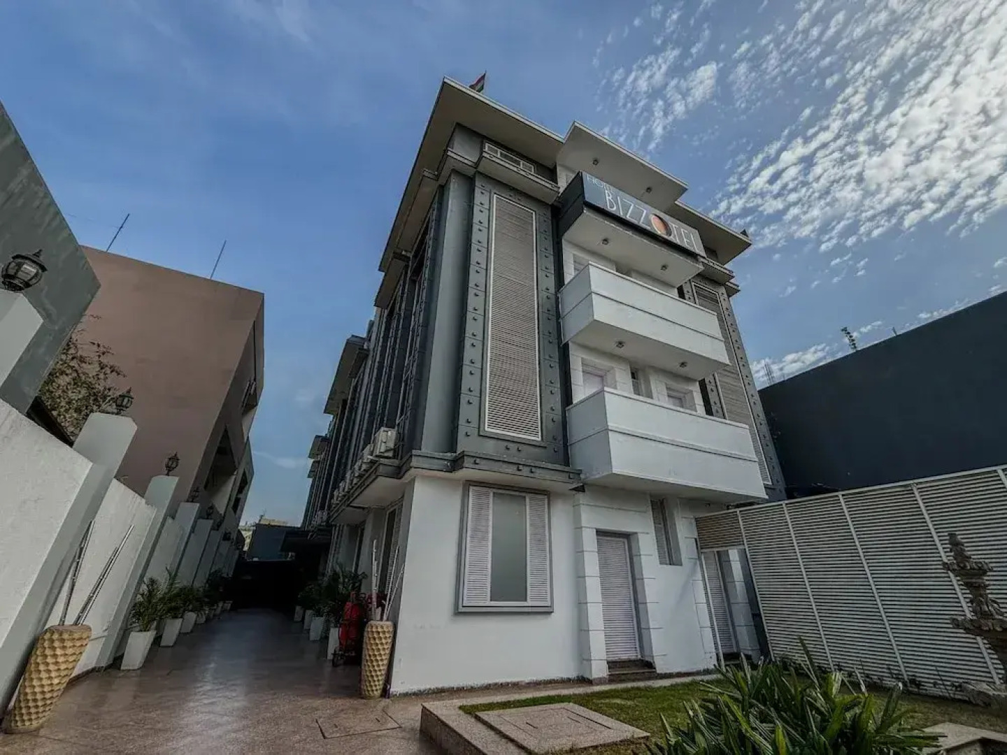 The Grand Hotel Bizzotel