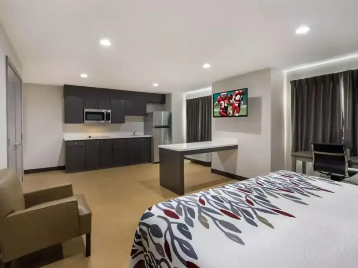 Red Roof Inn Sulphur