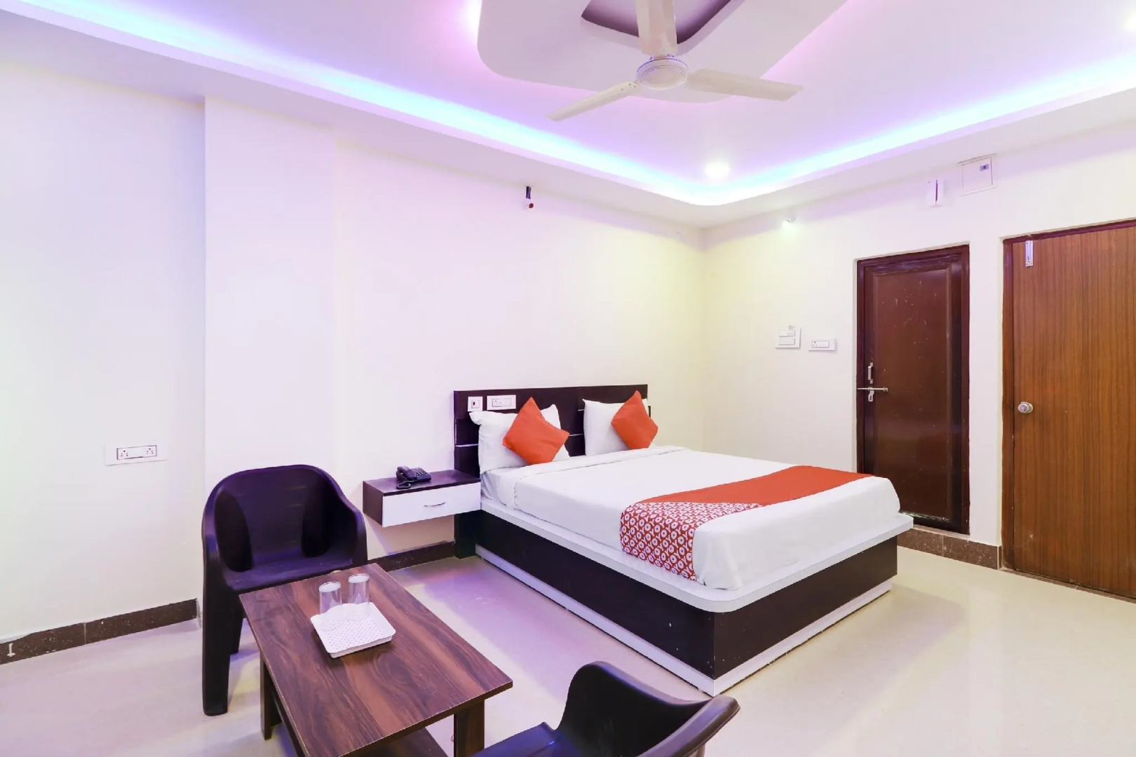 OYO 66397 Sharan's Inn