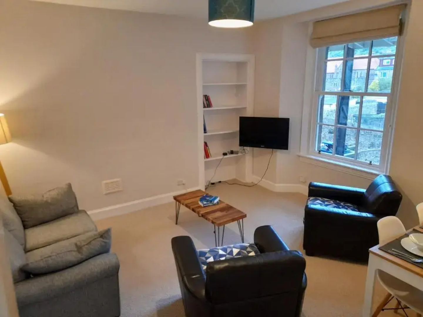 Burntisland Garden Apartment, Fife - 40 mins to Edinburgh