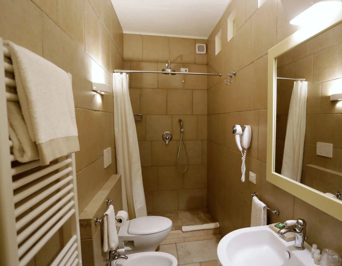 Le Nicchie Guest House