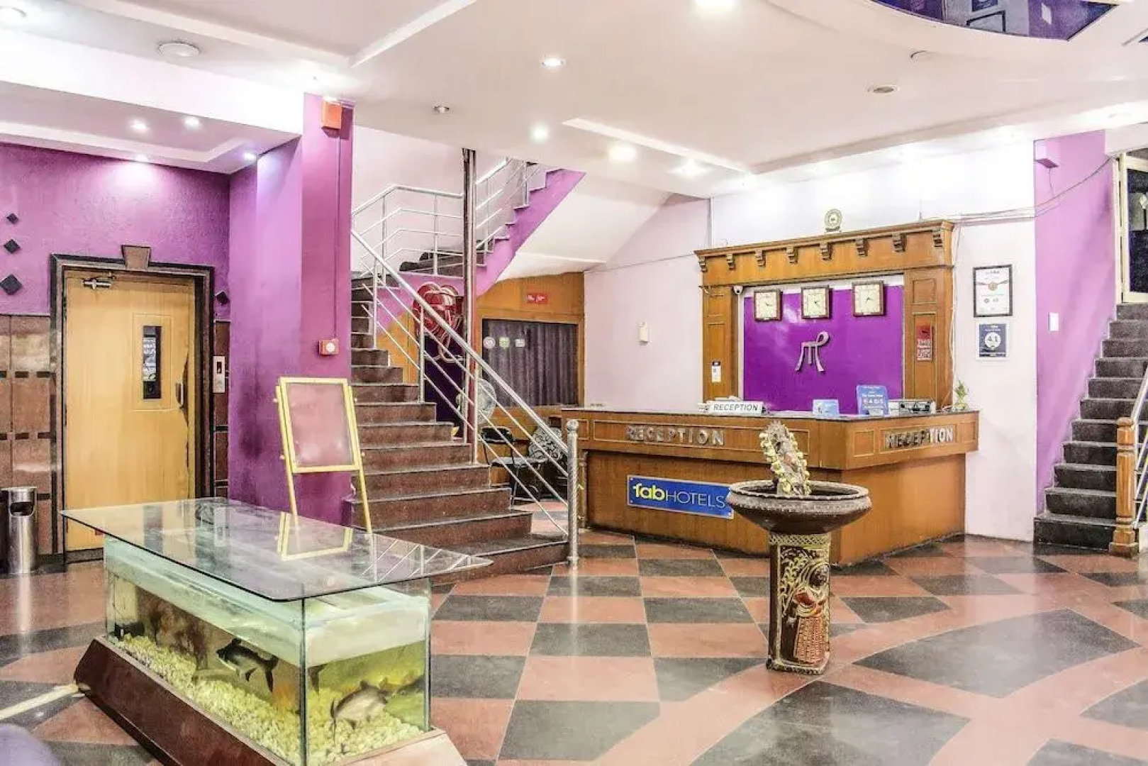 FabExpress Manny's Palace