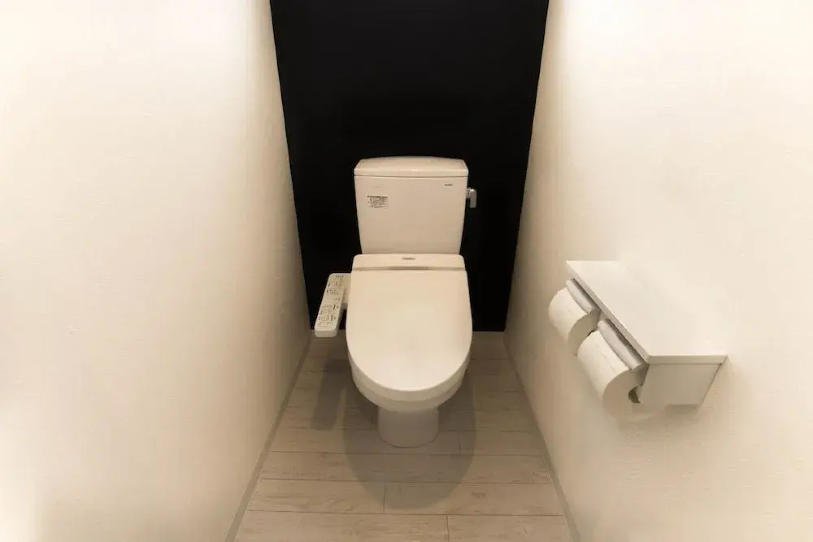 Y‘ Rise To Hotel Itoman