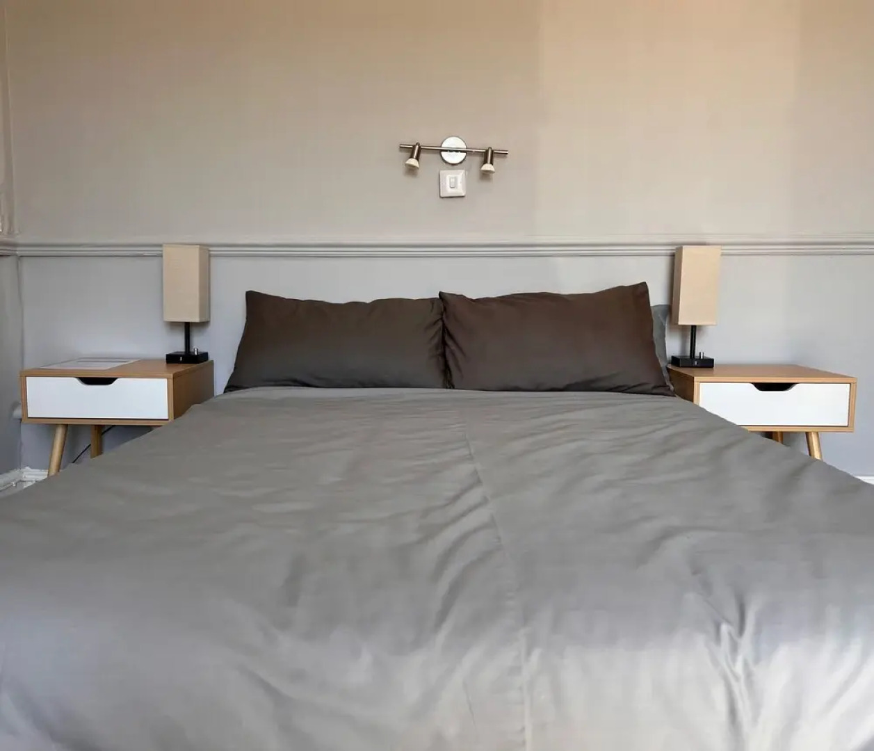 Sea View Hotel - Sandpebbles