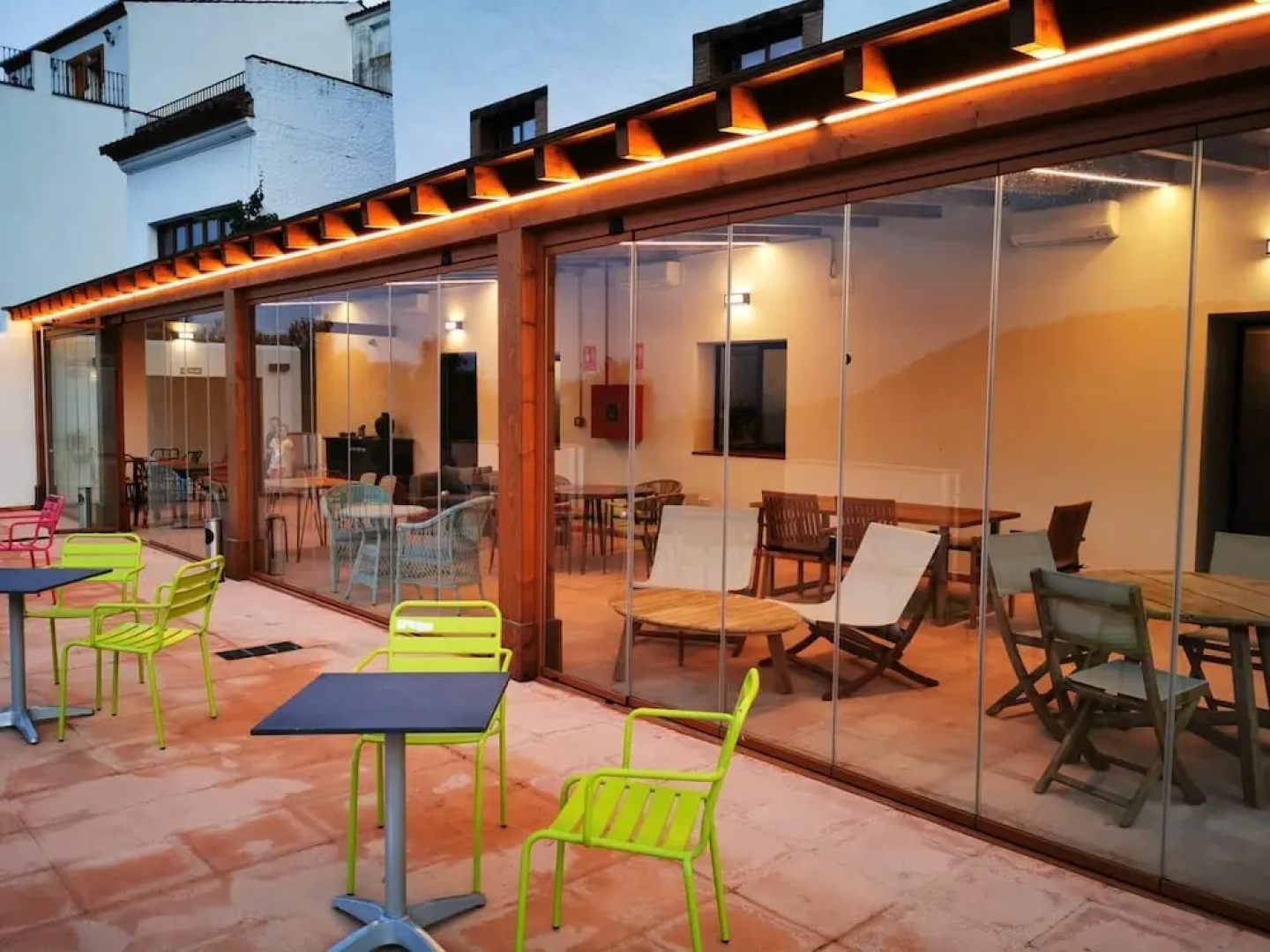 Benarraba Hostel
