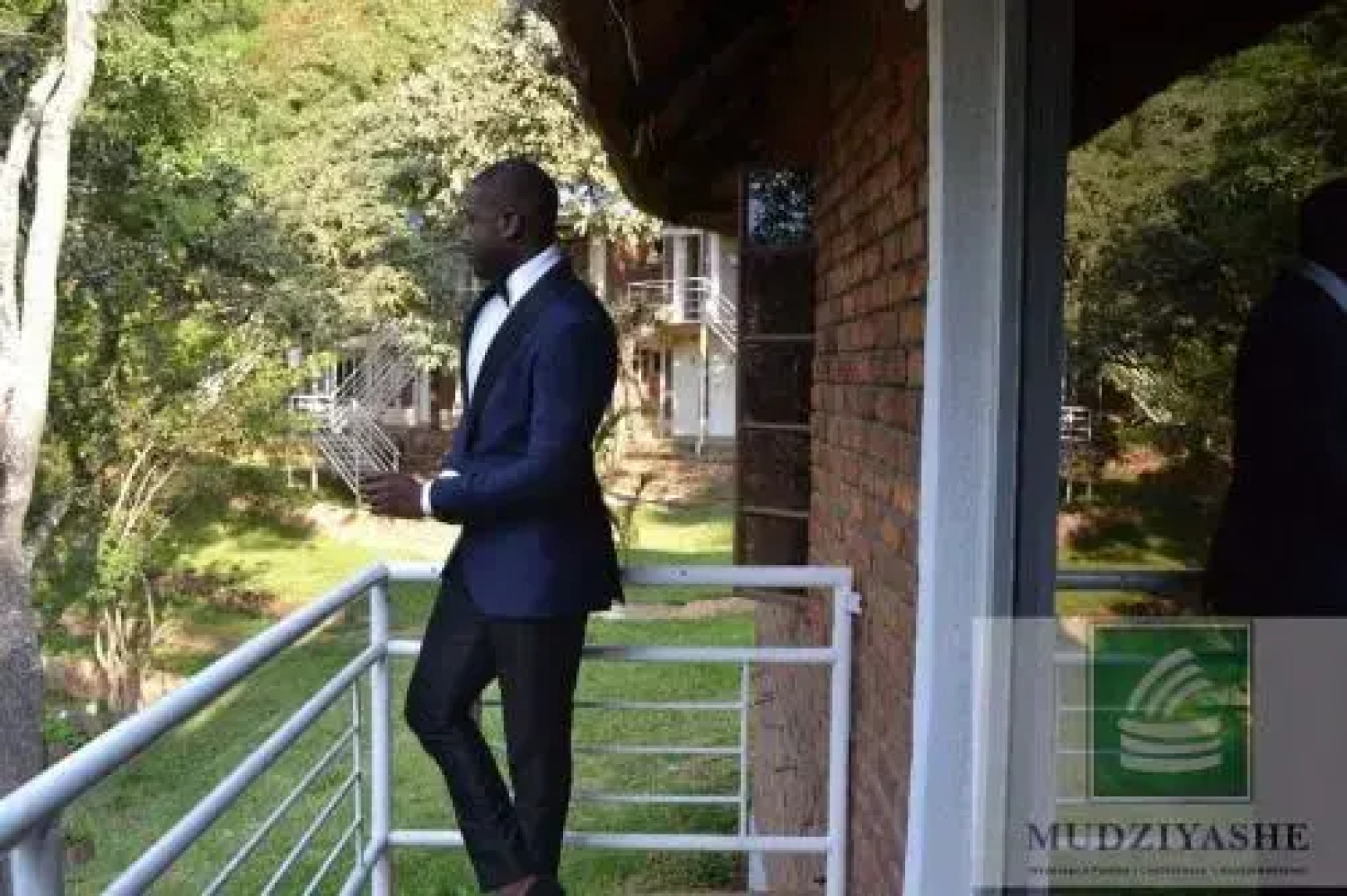 Mudziyashe Resort Lodge