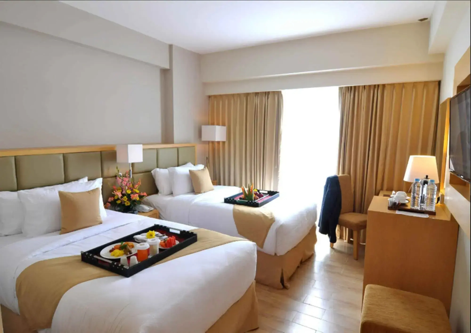 Horison Ultima Semarang