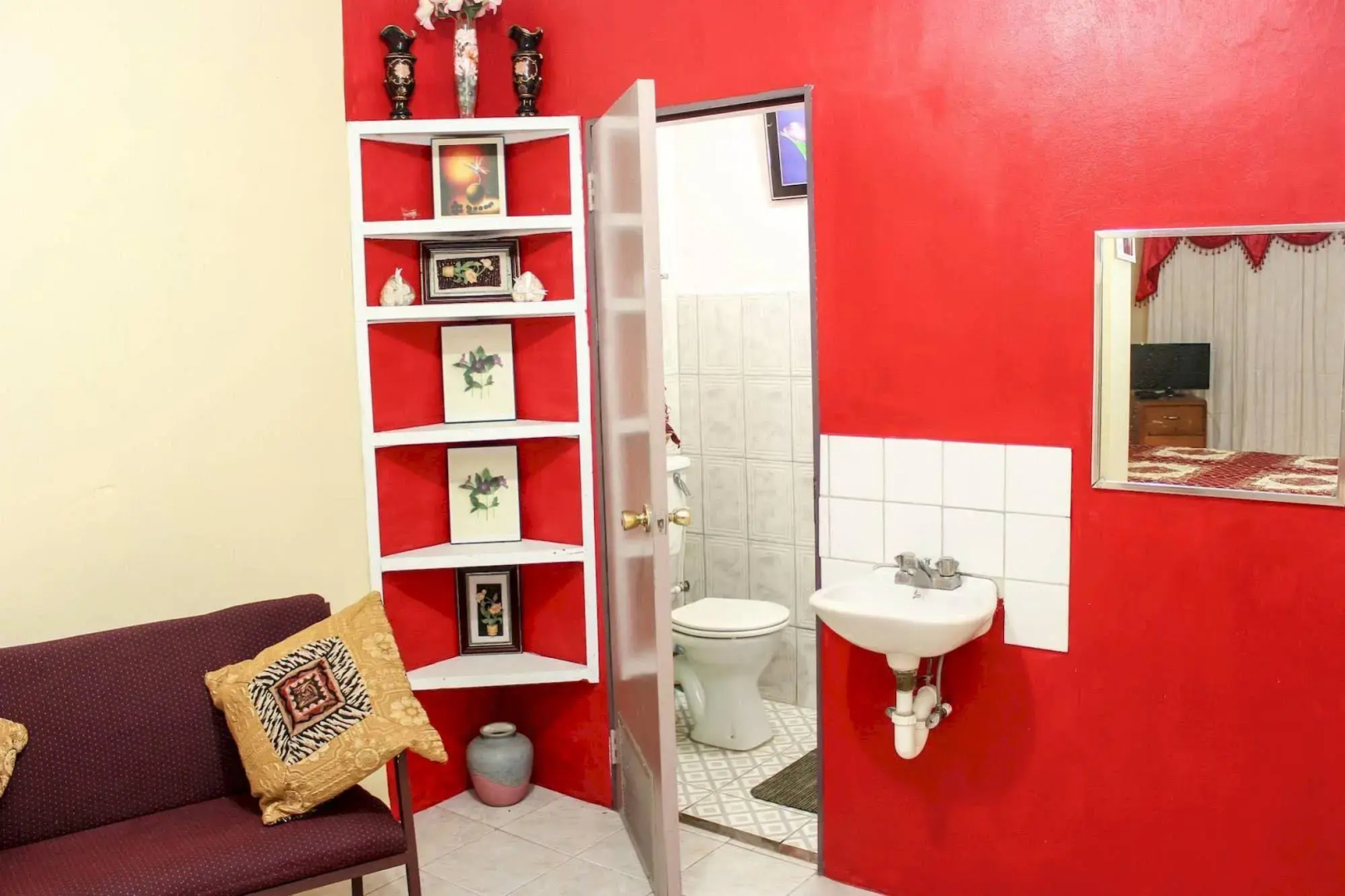 La Mamre Guest House