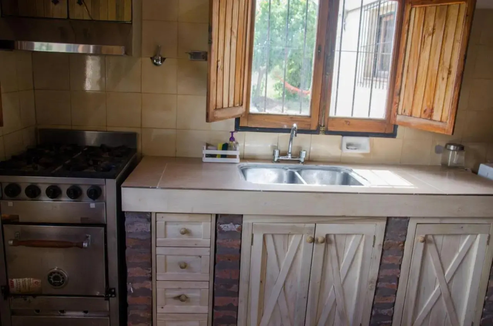 Aire de Barreal Hostel Andino