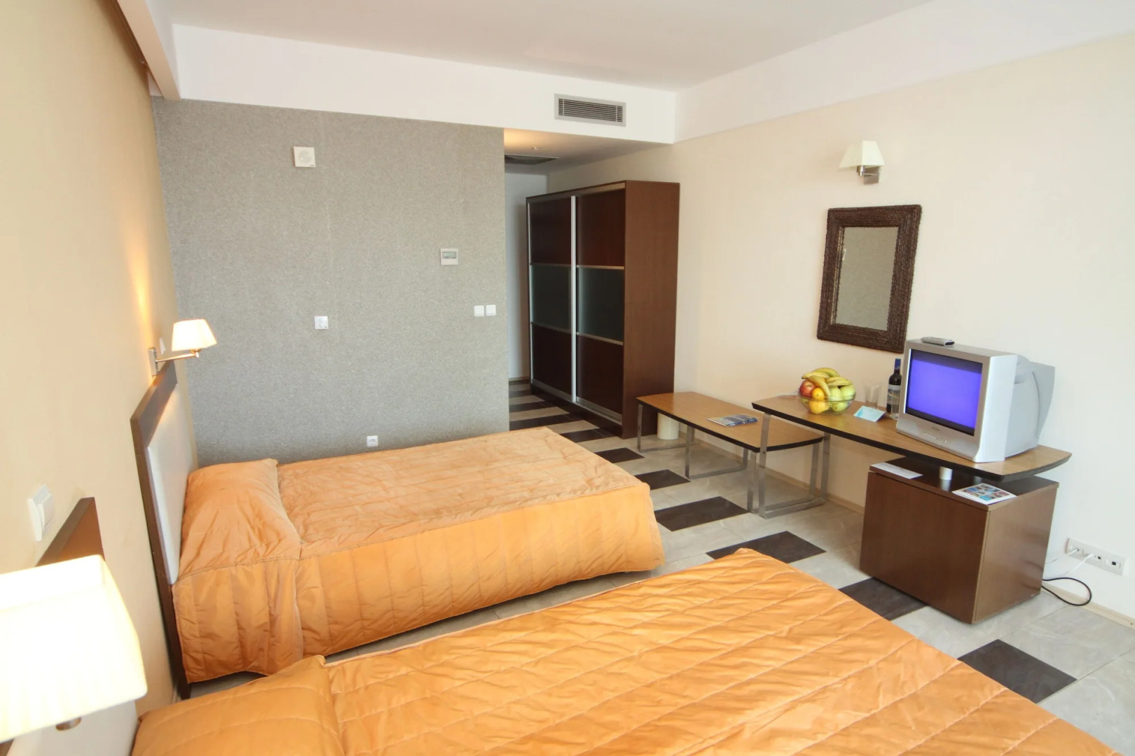 Arabella Beach Hotel