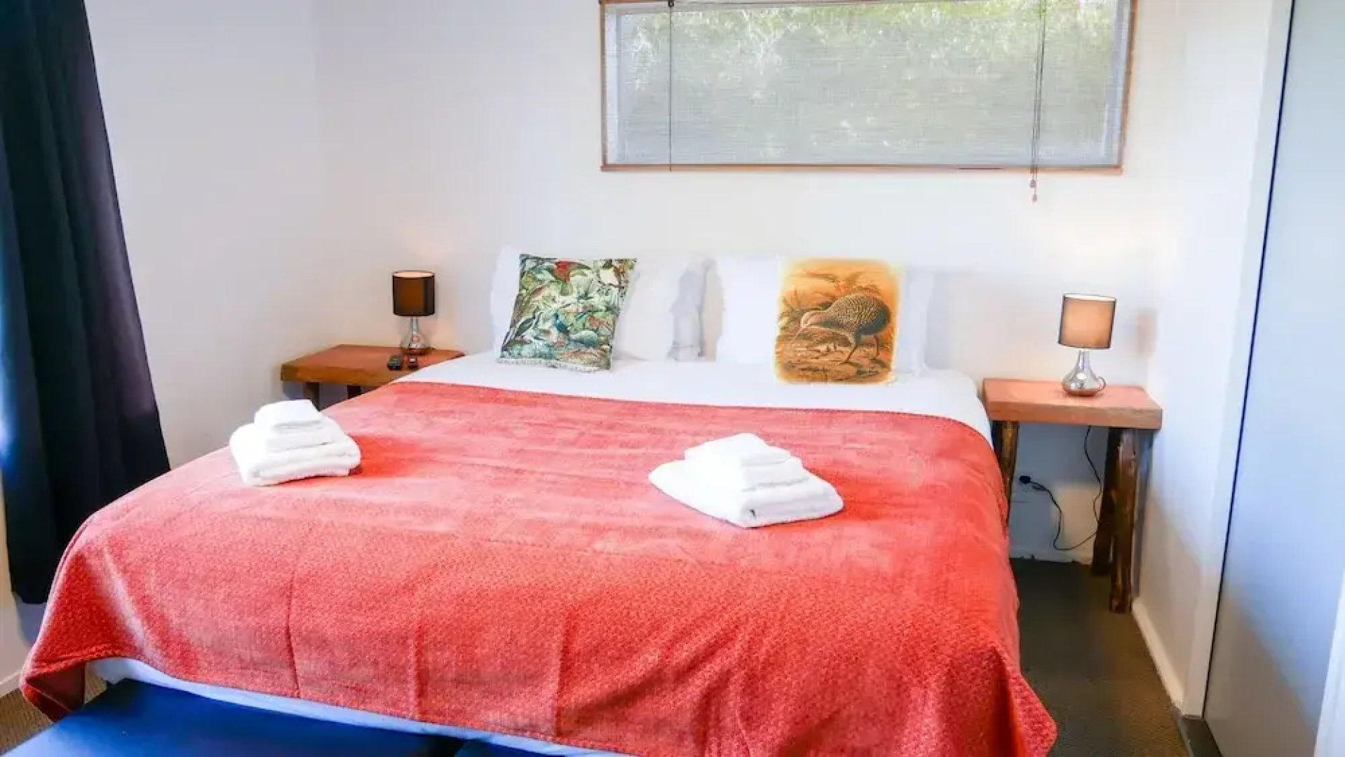 Rowi Hill