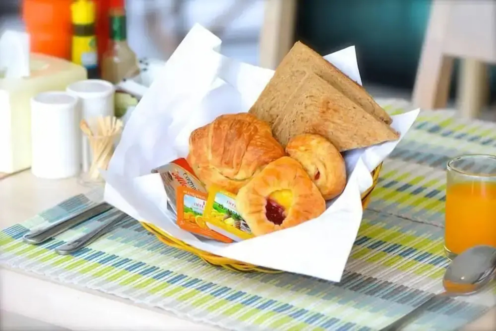 The Title East Wing by Trips Phuket