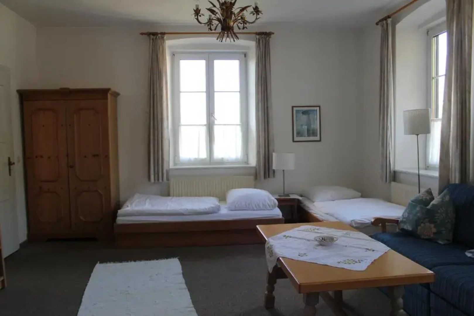 Villa Waldfrieden - Ferienwohnungen und -Haus