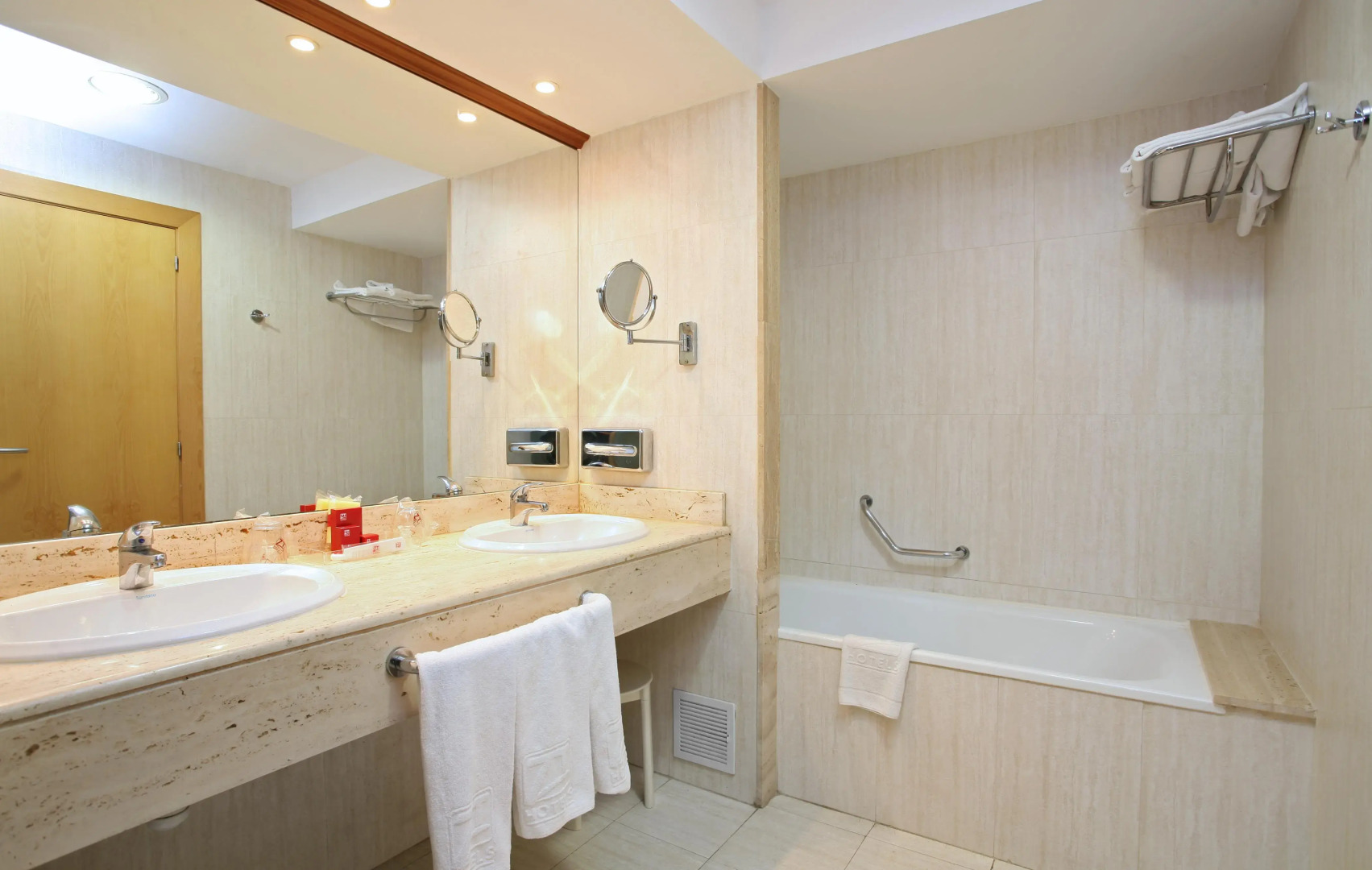 Hotel & Spa Peñíscola Plaza Suites