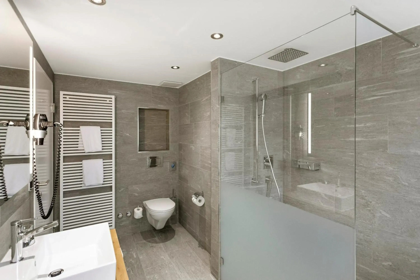 ABC Swiss Quality Hotel