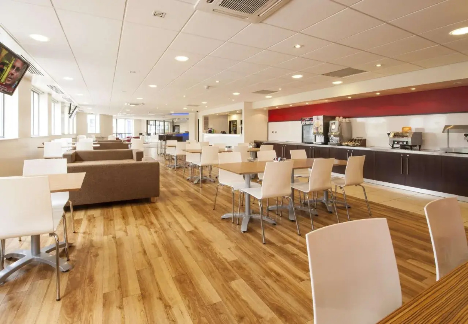 Travelodge Woking Central