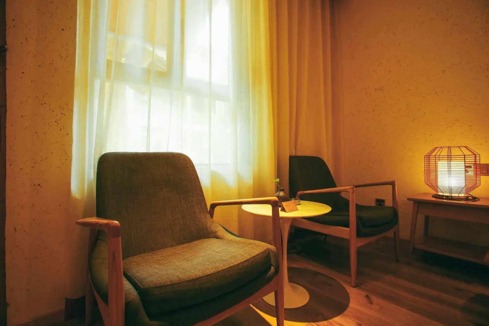 Arro Khampa by Zinc Journey Lijiang