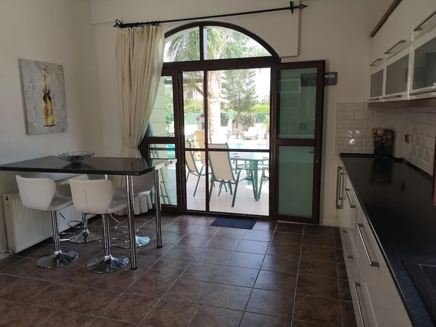 Stunning Private Villa - Beautiful Gardens & Pool