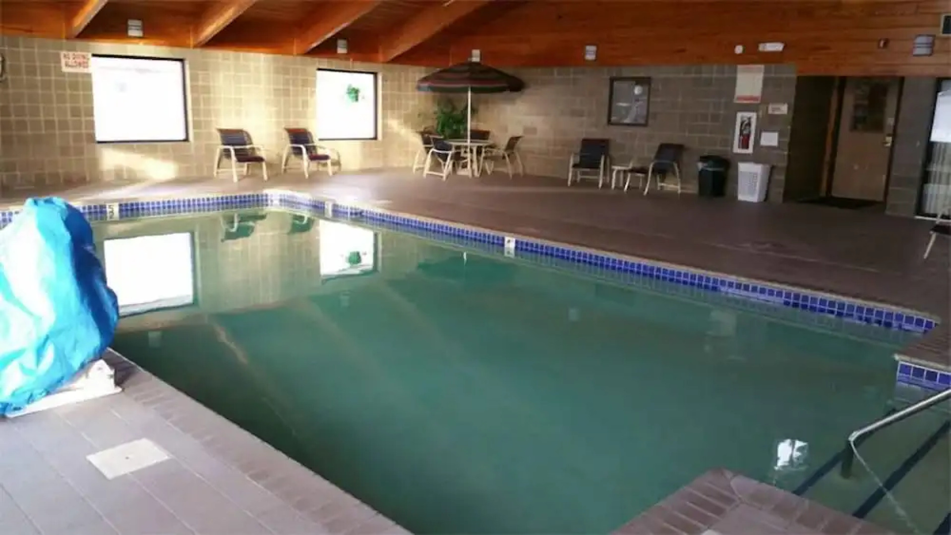 Asteria Inn & Suites