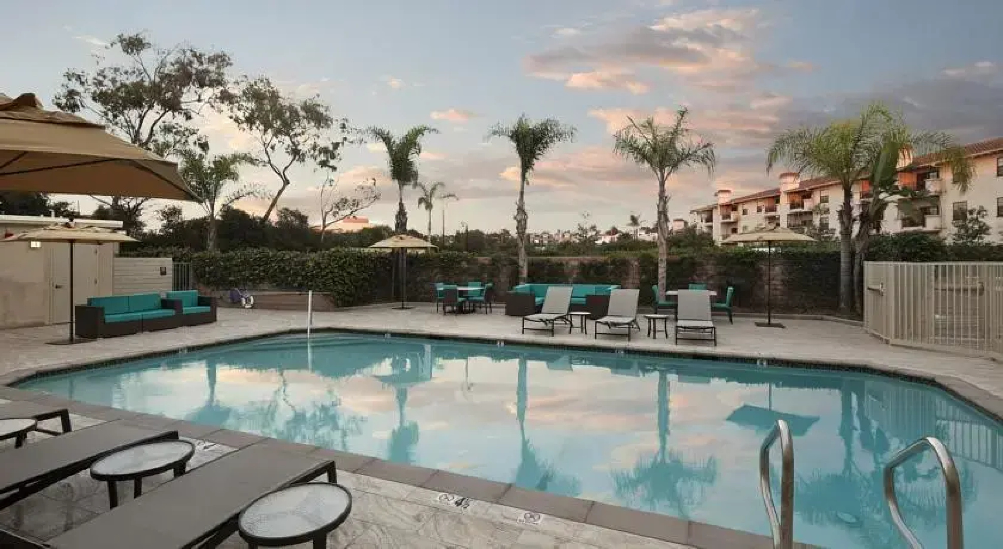 Best Western Plus Sunrise Hotel