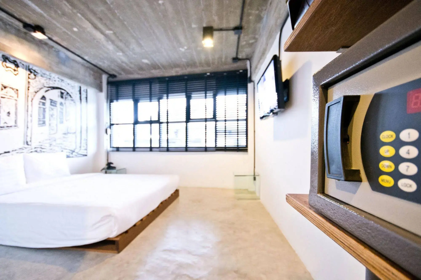 Quip Bed & Breakfast Phuket Hotel